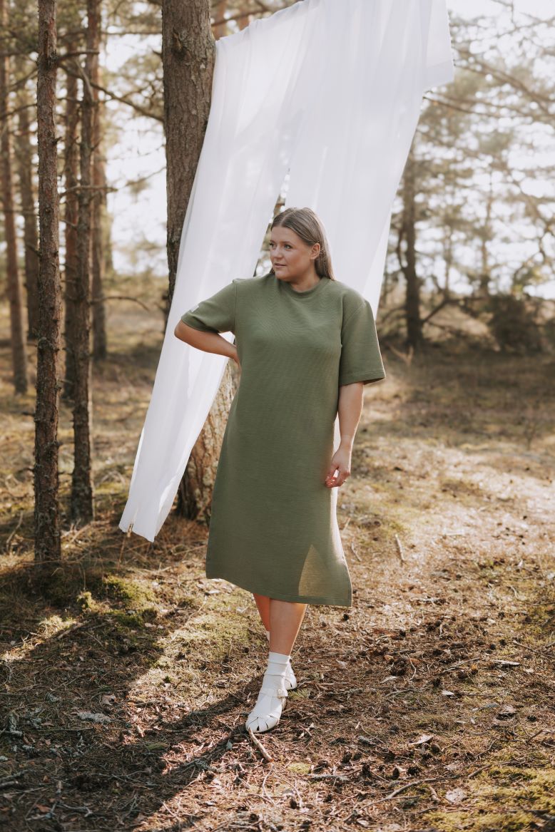 MerlinMiido, kleit, Haruu