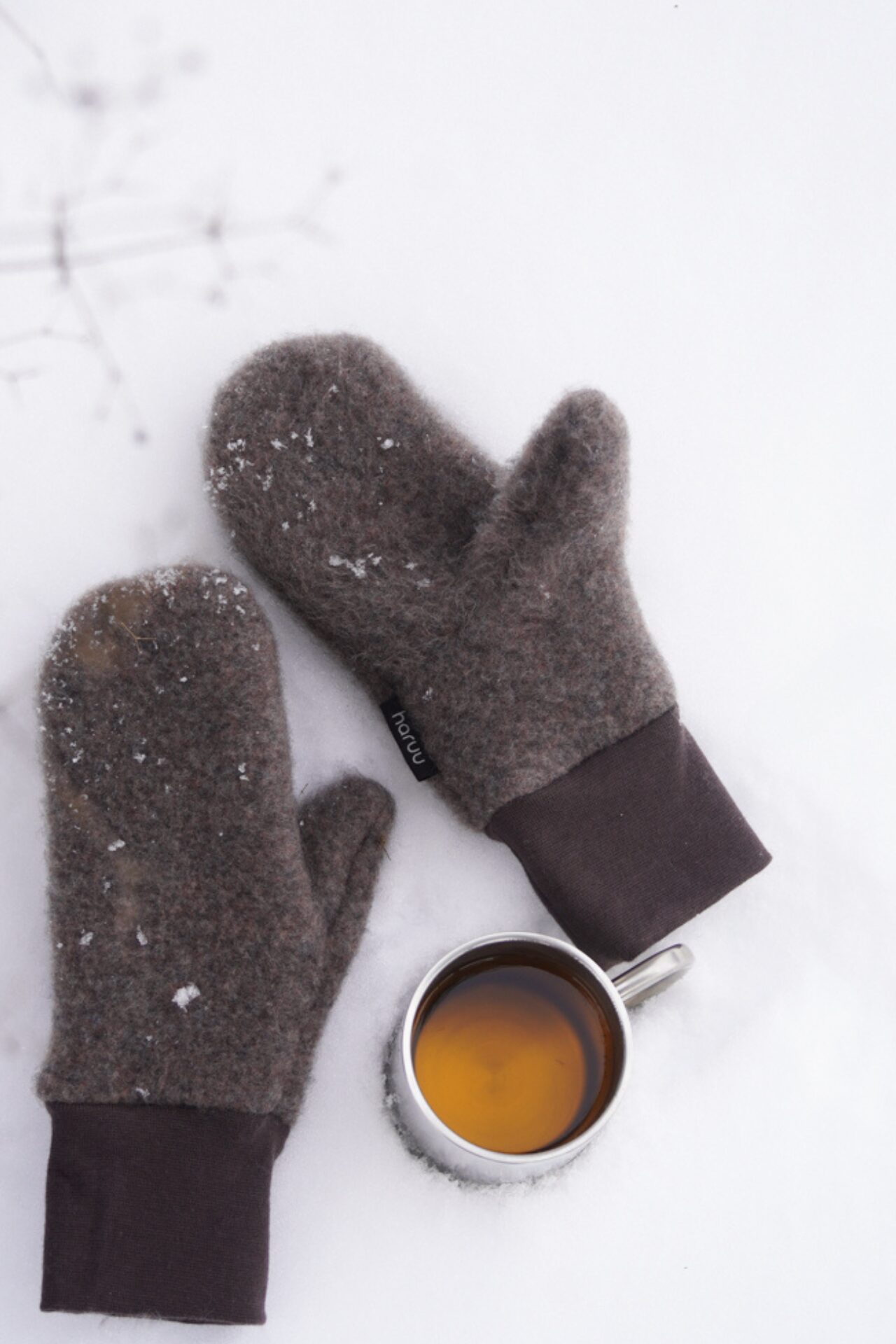 meriinovill, meriino kindad, soojad kindad, talvekindad, meriinotooted, haruu, eesti disain,