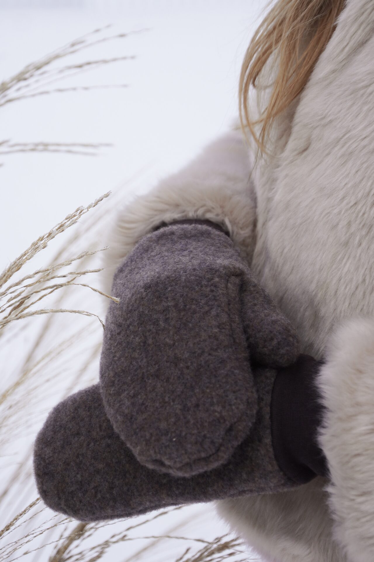 meriinovill, meriino kindad, soojad kindad, talvekindad, meriinotooted, haruu, eesti disain,