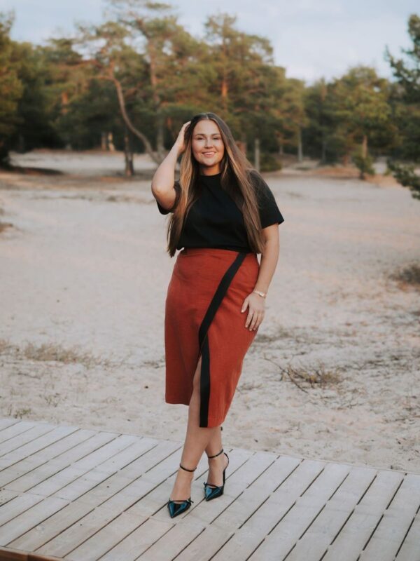 haruu, eestidisain, hõlmikseelik, seelik, mugavad riided, seelik, linased riided, linane seelik, suveseelik, kimono